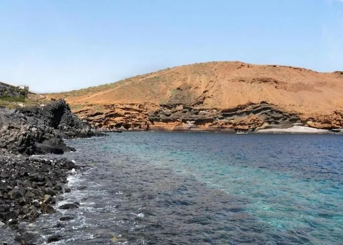 شقة El Drago Fiber ,a/c,near Ocean طوستا ديل سيلونثيو